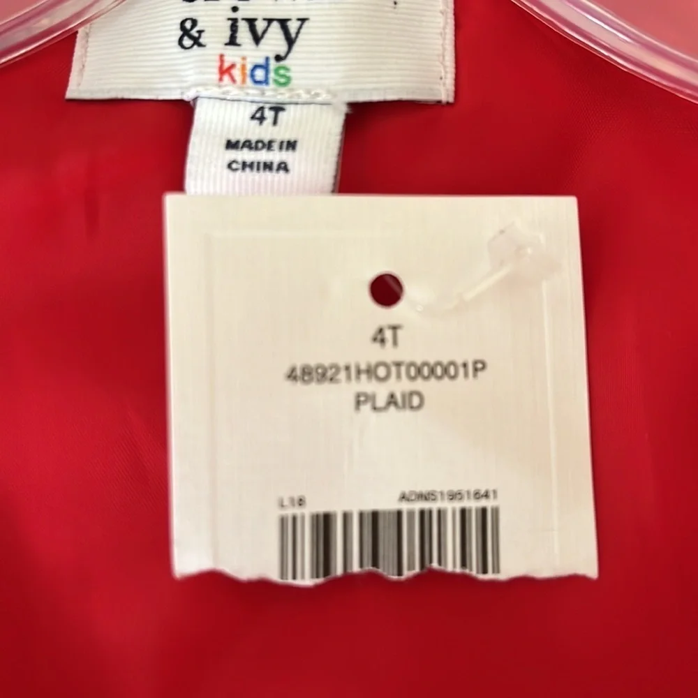 Crown & ivy Girl Size: 4 years vest puff red